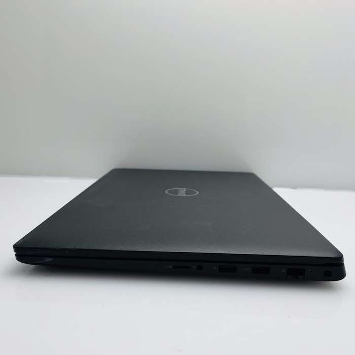 Dell Latitude 3520 11th Gen "Core i5" 8GB RAM 256GB SSD NVMe Black - Camera Doesn't Work