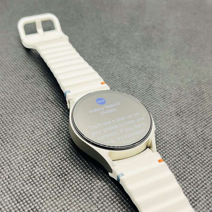 Samsung Galaxy Watch 7 40mm LTE Cream (3 Month Warranty)