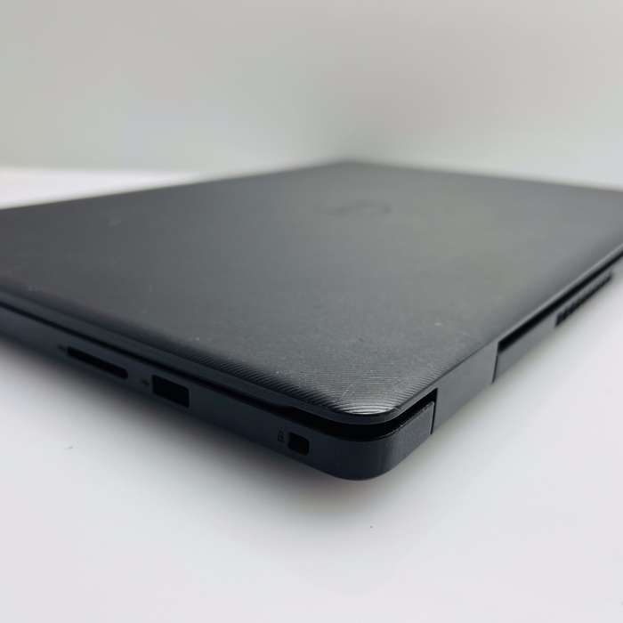 Dell Vostro 3591 10th Gen "Core i3" 2.10GHz 8GB RAM 500GB SSD (NVMe) Black - Minor Bright Spots