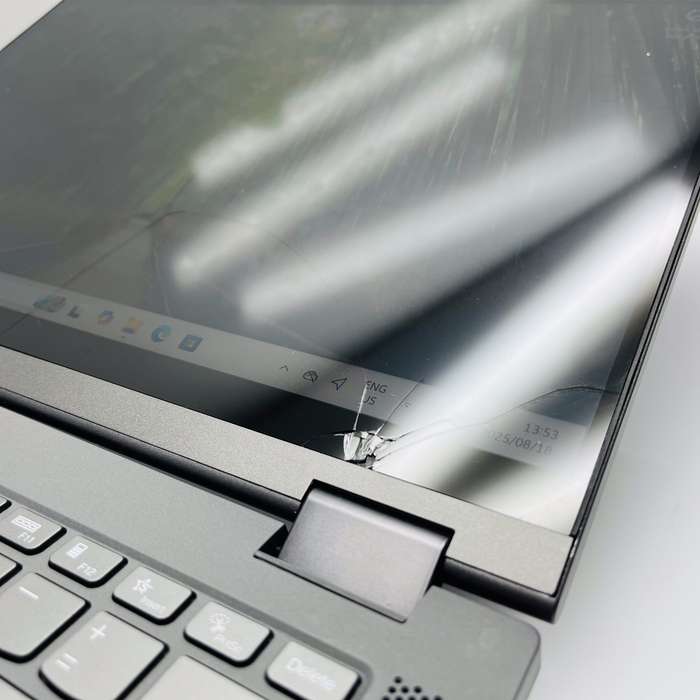 Lenovo IdeaPad Flex 5 14ITL05 11th Gen "Core i3" 3.00GHz 8GB RAM 500GB SSD NVMe Grey - Cracked Sc...