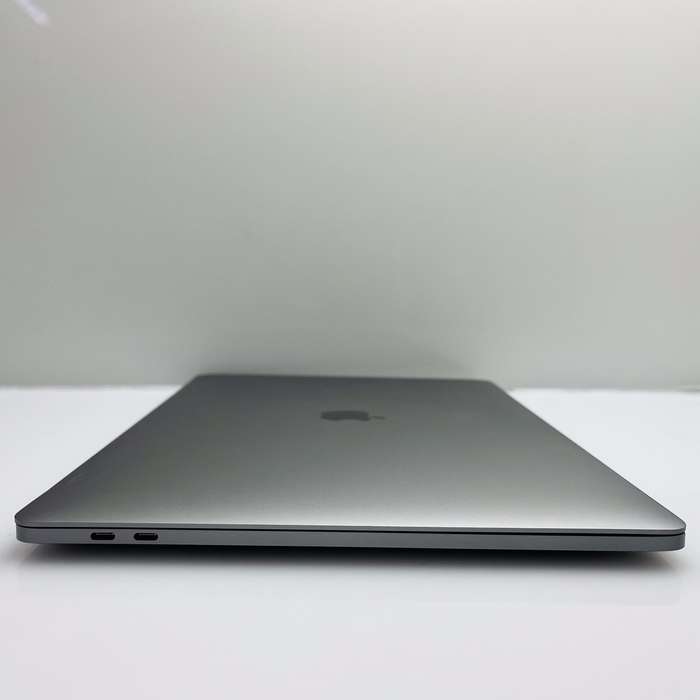 Apple MacBook Pro 15-Inch Core i7 2.6 GHz (Touch/2018) 16GB RAM 256GB SSD Space Grey (6 Mon...