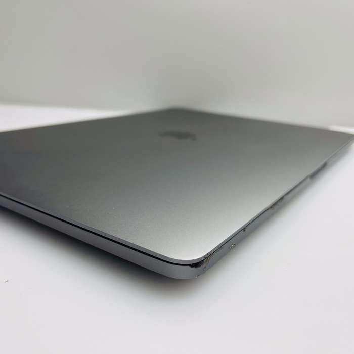 Apple MacBook Pro 15-Inch Core i7 2.6 GHz (Touch/2018) 16GB RAM 256GB SSD Space Grey (6 Mon...