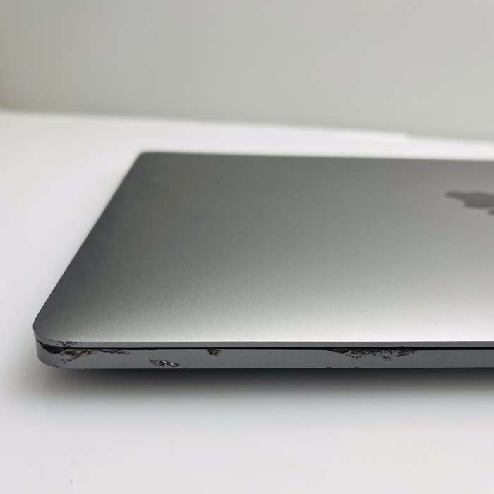 Apple MacBook Pro 15-Inch Core i7 2.6 GHz (Touch/2018) 16GB RAM 256GB SSD Space Grey (6 Mon...