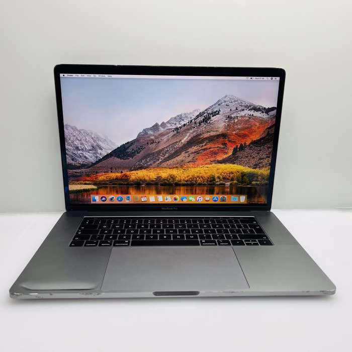 Apple MacBook Pro 15-Inch Core i7 2.6 GHz (Touch/2018) 16GB RAM 256GB SSD Space Grey (6 Mon...