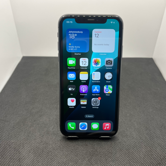 Apple iPhone 11 64GB Black (6 Month Warranty)