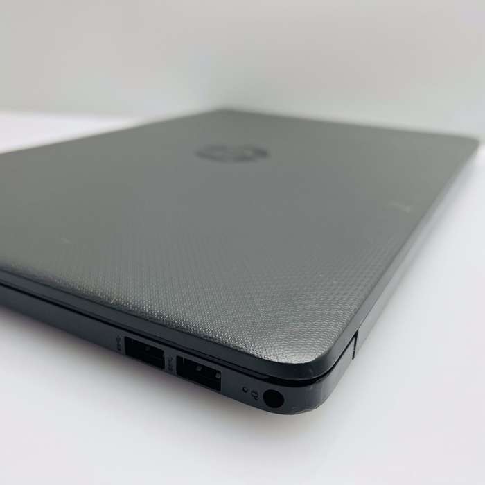 HP 250 G8 11th Gen "Core i5" 2.40GHz 16GB RAM 256GB SSD Grey - Camera Doesn't Work
