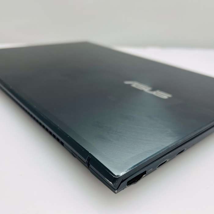 Asus Zenbook 13 UX325J 10th Gen "Core i5" 1.50GHz 8GB RAM 512GB SSD NVMe Blue - Damaged Hinge And...