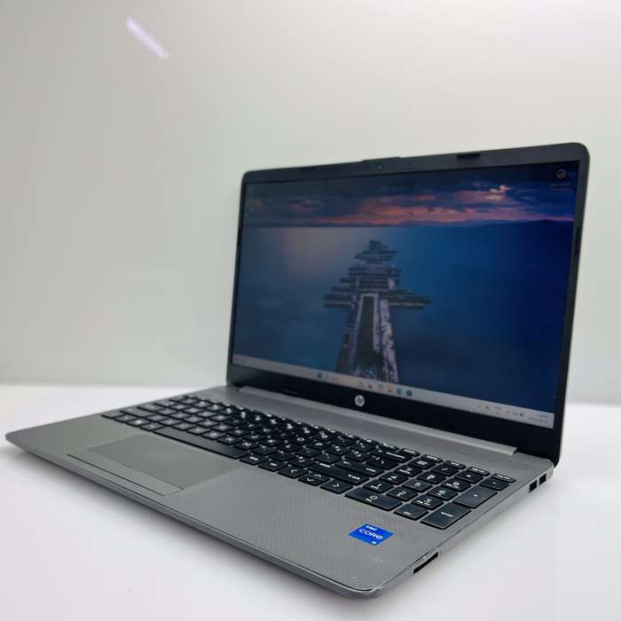 HP 250 G8 11th Gen "Core i5" 2.40GHz 16GB RAM 256GB SSD Grey - Camera Doesn't Work