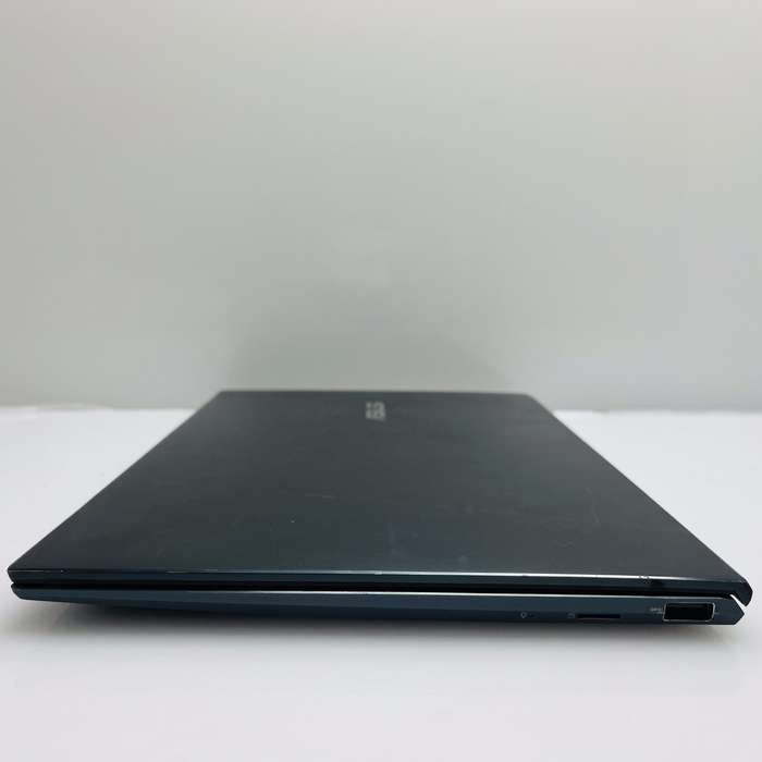 Asus Zenbook 13 UX325J 10th Gen "Core i5" 1.50GHz 8GB RAM 512GB SSD NVMe Blue - Damaged Hinge And...