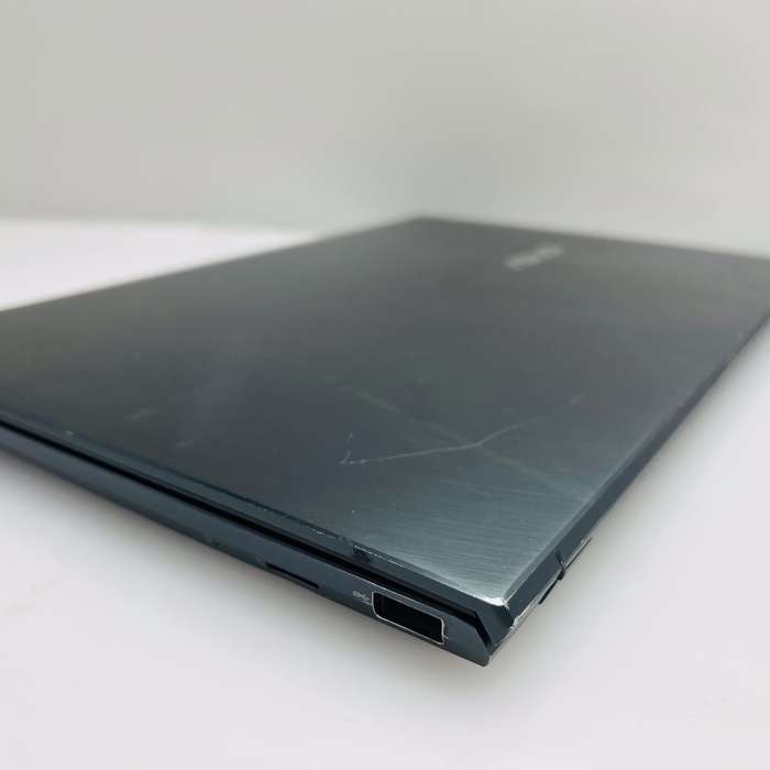 Asus Zenbook 13 UX325J 10th Gen "Core i5" 1.50GHz 8GB RAM 512GB SSD NVMe Blue - Damaged Hinge And...