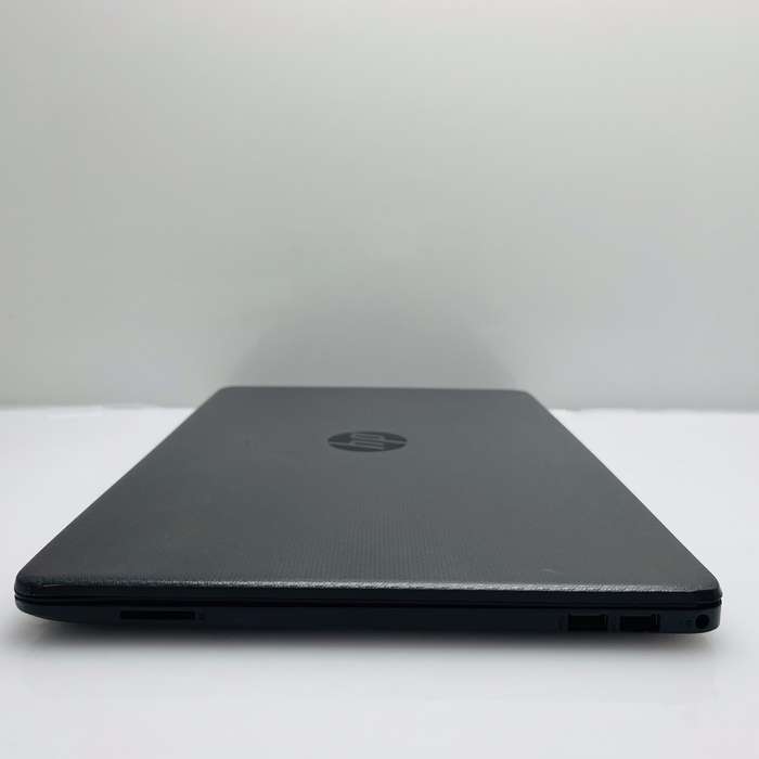 HP 255 G8 Ryzen 3 16GB RAM 256GB SSD NVMe Black - Cracked Casing