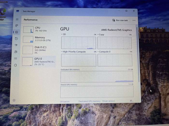 HP 255 G8 Ryzen 3 16GB RAM 256GB SSD NVMe Black - Cracked Casing