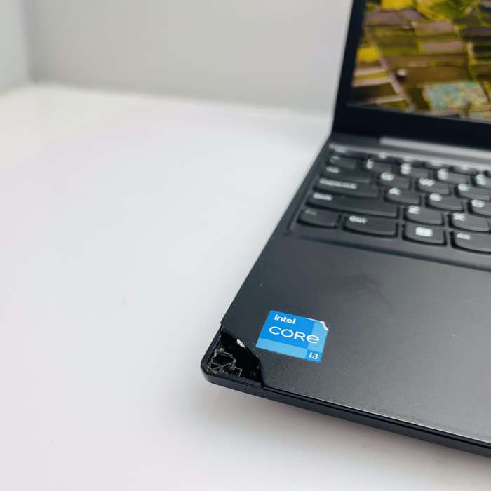 Lenovo ThinkPad E15 Gen 2 11th Gen "Core i3" 3.00GHz 8GB RAM 500GB SSD NVMe Black - Bright Spots ...