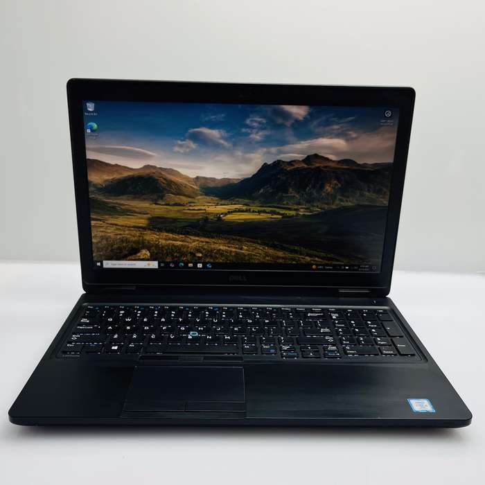 Dell Latitude 5580 7th Gen "Core i7" 2.80GHz 8GB RAM and 500GB HDD Black