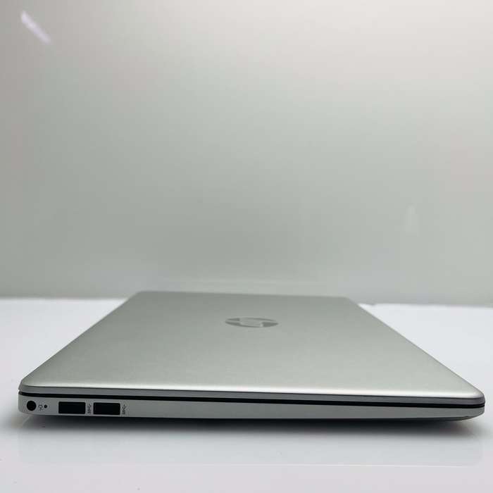 HP 15s-fq5017ni 12th Gen "Core i7" 1.70GHz 8GB RAM 512GB NVMe Silver (3 Month Warranty)