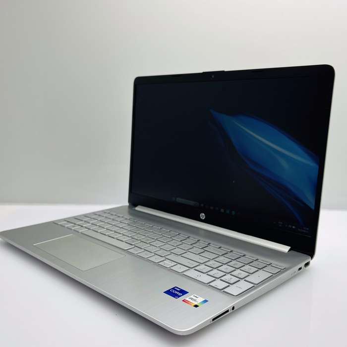 HP 15s-fq5017ni 12th Gen "Core i7" 1.70GHz 8GB RAM 512GB NVMe Silver (3 Month Warranty)