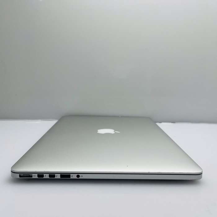 Apple MacBook Pro 15-Inch Core i7 2.00GHz 8GB RAM 256GB SSD (Late 2013) Silver (3 Month War...