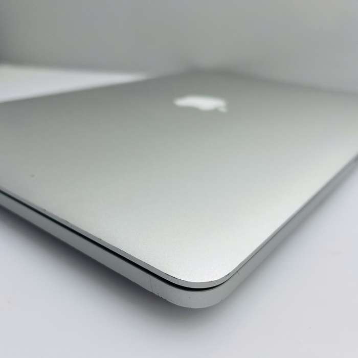 Apple MacBook Pro 15-Inch Core i7 2.00GHz 8GB RAM 256GB SSD (Late 2013) Silver (3 Month War...