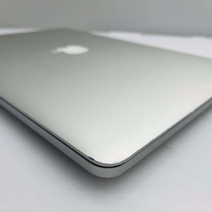 Apple MacBook Pro 15-Inch Core i7 2.00GHz 8GB RAM 256GB SSD (Late 2013) Silver (3 Month War...