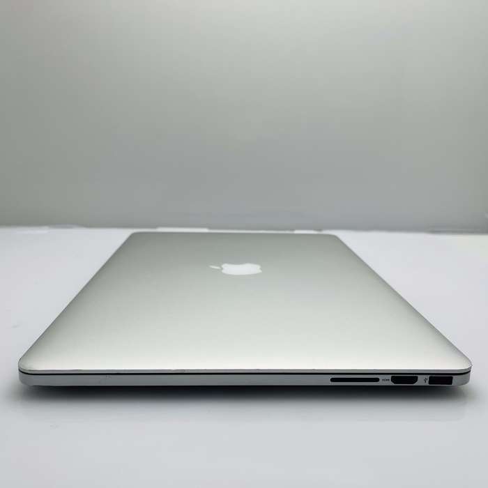 Apple MacBook Pro 15-Inch Core i7 2.00GHz 8GB RAM 256GB SSD (Late 2013) Silver (3 Month War...