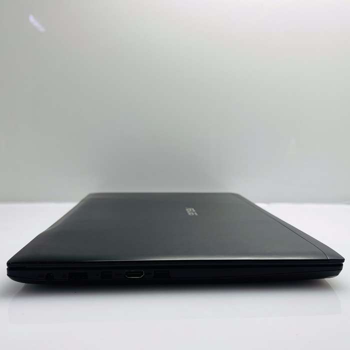 Asus FX502V "Core i7" 2.81GHz 16GB RAM 256GB SSD And 1TB HDD Black - Damaged Casing