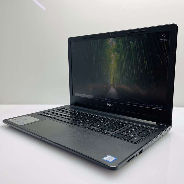 Dell Vostro 15 7th Gen "Core i5" 2.50GHz 8GB RAM 256GB SSD Black
