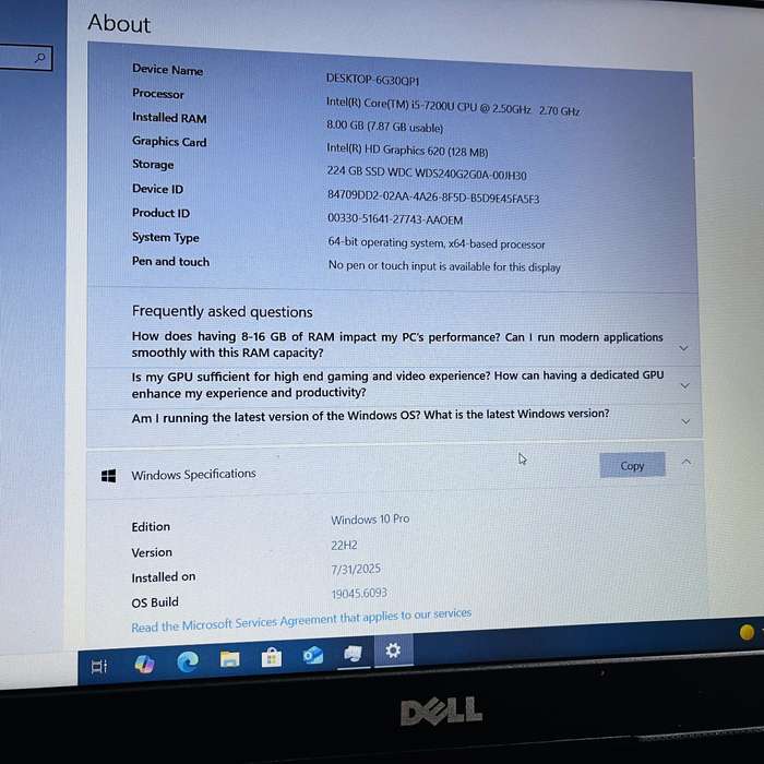 Dell Vostro 15 7th Gen "Core i5" 2.50GHz 8GB RAM 256GB SSD Black
