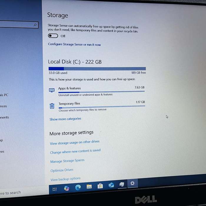 Dell Vostro 15 7th Gen "Core i5" 2.50GHz 8GB RAM 256GB SSD Black