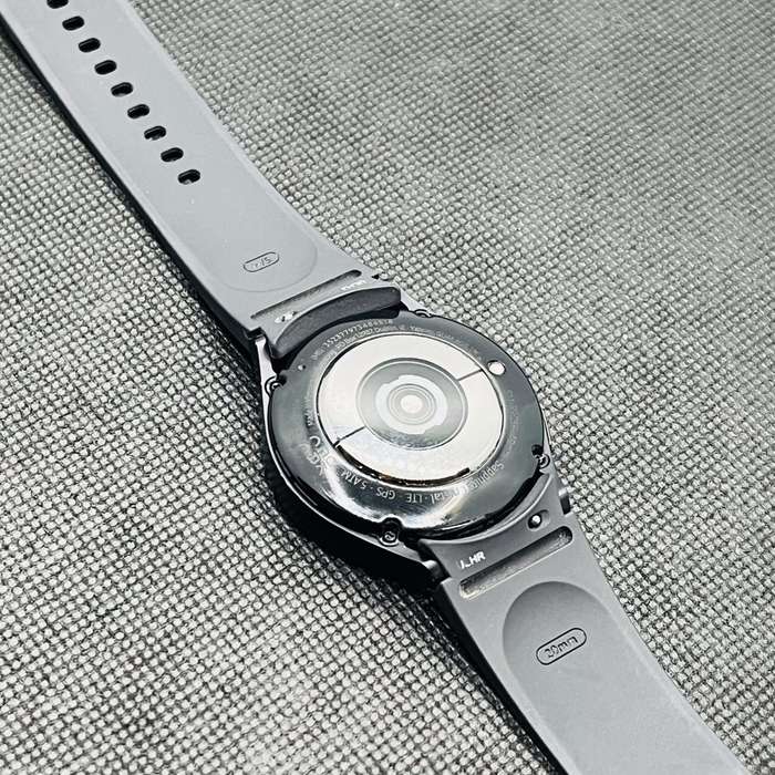 Samsung Galaxy Watch 5 40mm LTE Graphite (3 Month Warranty)
