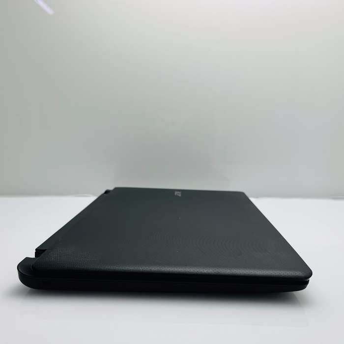 Acer Aspire N16C1 7th Gen "Core i3" 2.70GHz 8GB RAM 256GB SSD Black - No Webcam And Hinge Damage