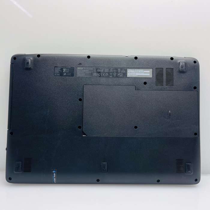 Acer Aspire N16C1 7th Gen "Core i3" 2.70GHz 8GB RAM 256GB SSD Black - No Webcam And Hinge Damage