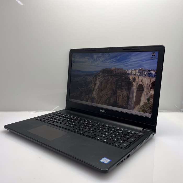 Dell Inspiron 15 6th Gen "Core i3" 2.00GHz 8GB RAM 512GB SSD Black
