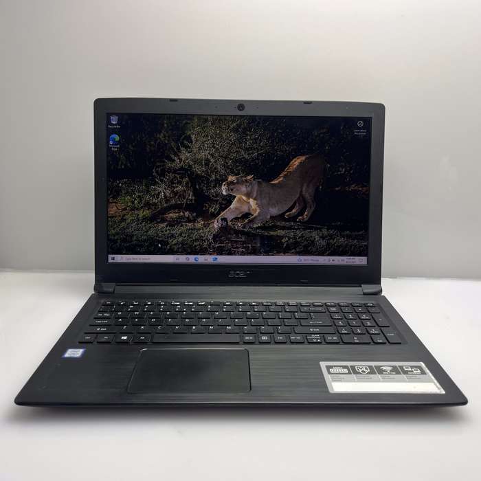 AcerAspire 3 A315-53 7th Gen "Core i3" 2.40GHz 8GB RAM 512GB SSD Black - Damaged Casing And Hinge