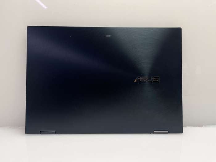 Asus ZenBook Flip 13 UX363E 11th Gen "Core i5" 2.40GHz 8GB RAM 512GB SSD (NVMe) Blue - Cracked Sc...