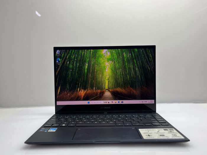 Asus ZenBook Flip 13 UX363E 11th Gen "Core i5" 2.40GHz 8GB RAM 512GB SSD (NVMe) Blue - Cracked Sc...