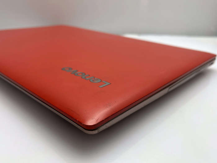 Lenovo IdeaPad 320-15IKB 7th Gen "Core i3" 2.40GHz 6GB RAM 512GB SSD Red - Damaged Hinge And Brig...