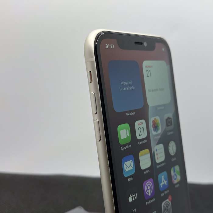 Apple iPhone 11 64GB White (6 Month Warranty)