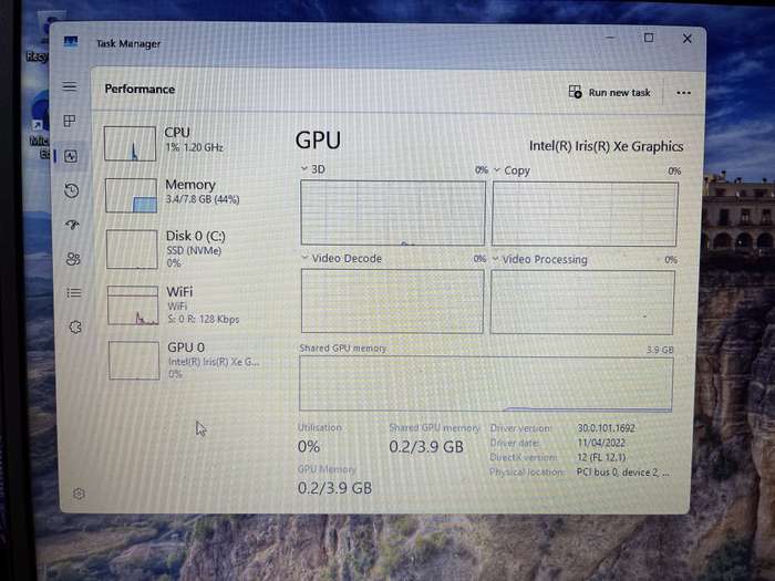 Lenovo IdeaPad 3 15ITL05 11th Gen 8GB RAM 512GB SSD NVMe Black - Bright Spots And Damaged Casing