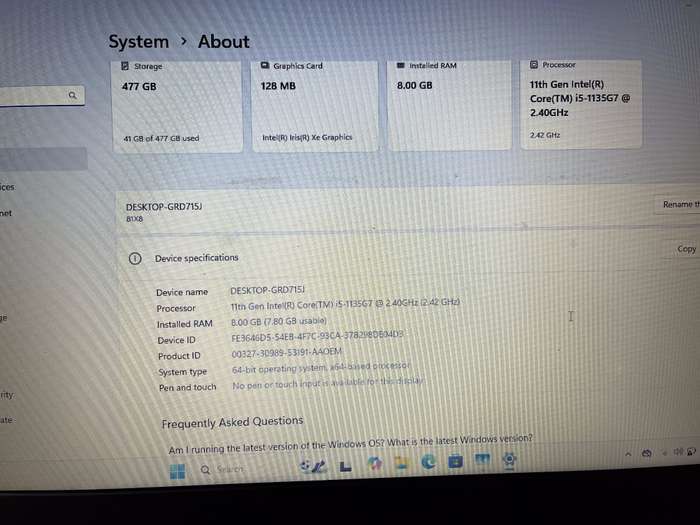 Lenovo IdeaPad 3 15ITL05 11th Gen 8GB RAM 512GB SSD NVMe Black - Bright Spots And Damaged Casing