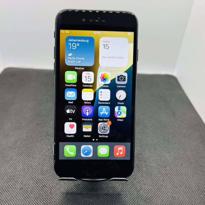 Apple iPhone SE (2020) 64GB Black - Minor Bright Spots