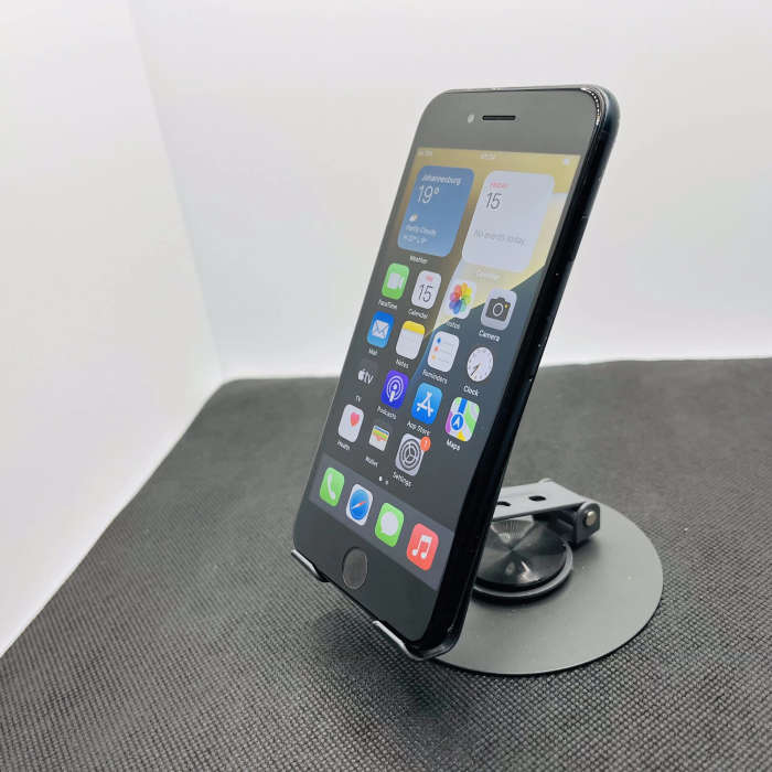 Apple iPhone SE (2020) 64GB Black - Minor Bright Spots