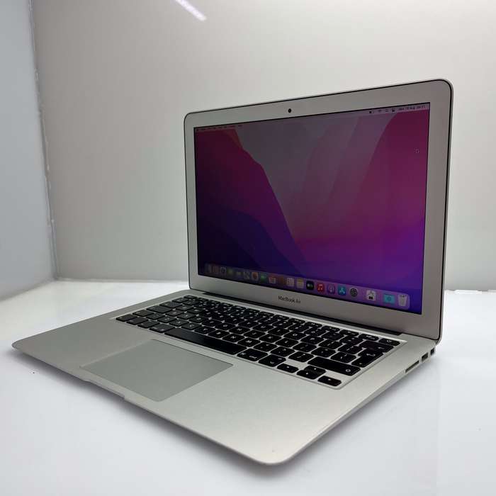 Apple MacBook Air 13-inch Core i5 1.6GHz (Early 2015) 8GB RAM 256GB SSD Silver - Minor Brig...