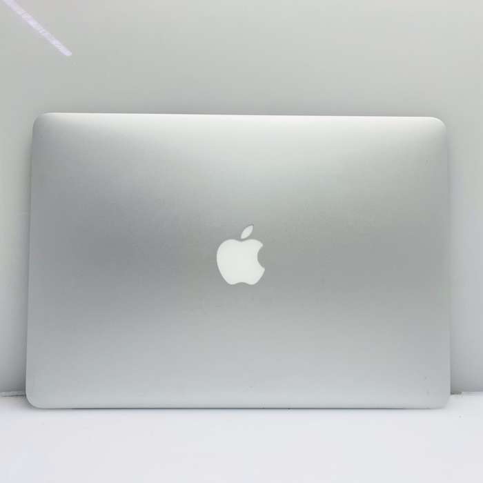 Apple MacBook Air 13-Inch Core i5 1.8GHz (2017) 8GB RAM 256GB SSD Silver (3 Month Warranty)...