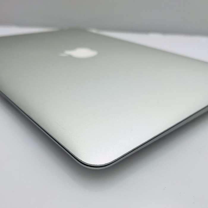Apple MacBook Air 13-Inch Core i5 1.8GHz (2017) 8GB RAM 128GB SSD Silver (3 Month Warranty)...