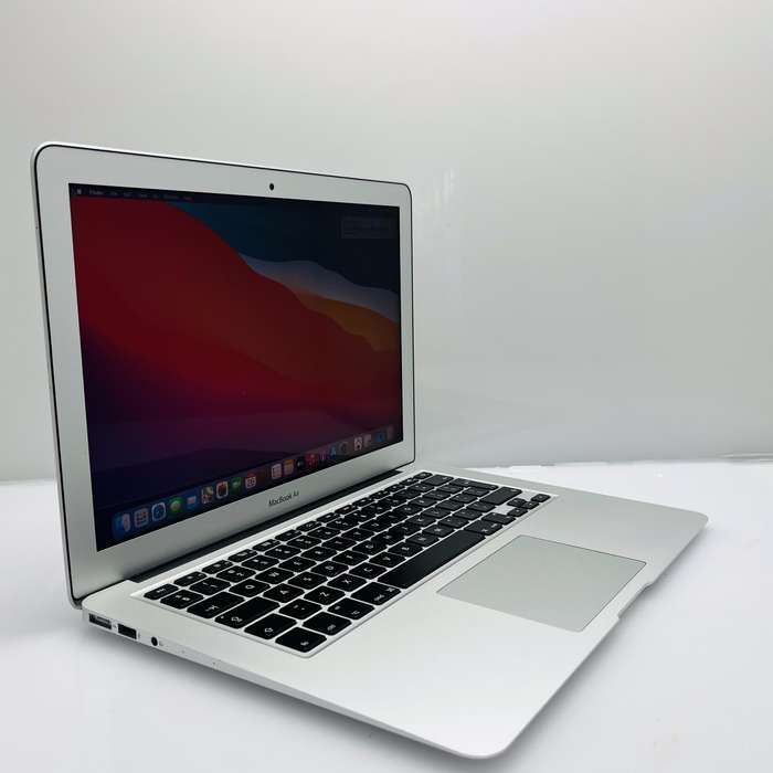 Apple MacBook Air 13-Inch Core i5 1.8GHz (2017) 8GB RAM 128GB SSD Silver (3 Month Warranty)...