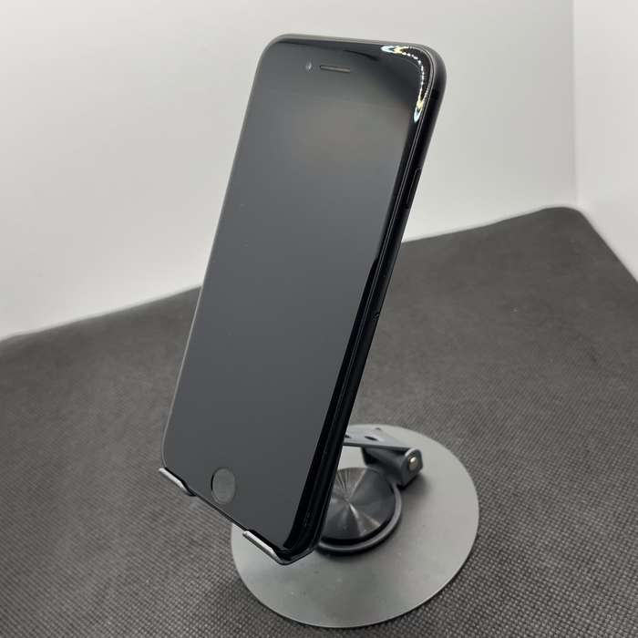 Apple iPhone 7 128GB Matte Black - Minor Bright Spots