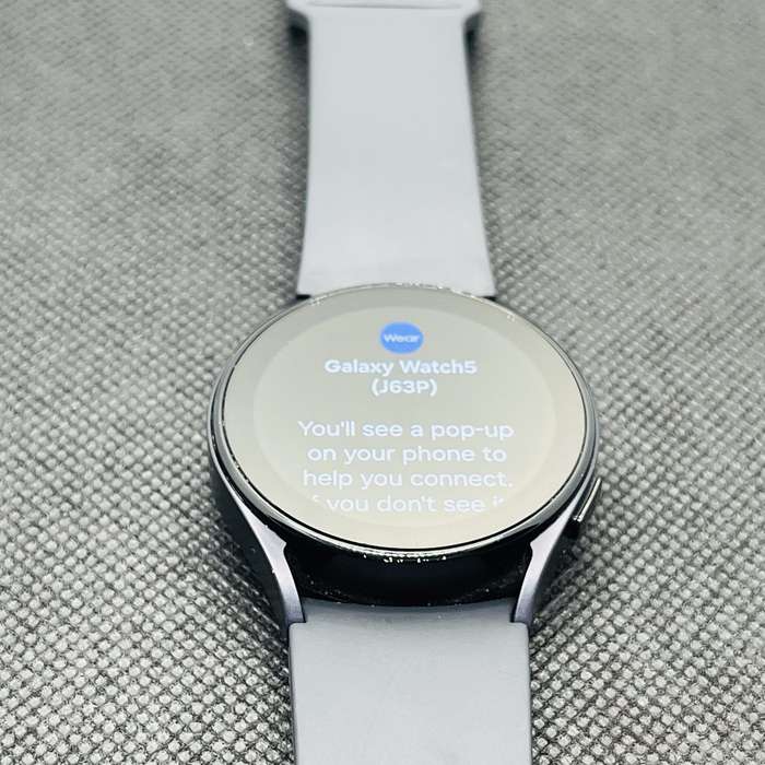Samsung Galaxy Watch 5 40mm GPS Only Graphite (3 Month Warranty)
