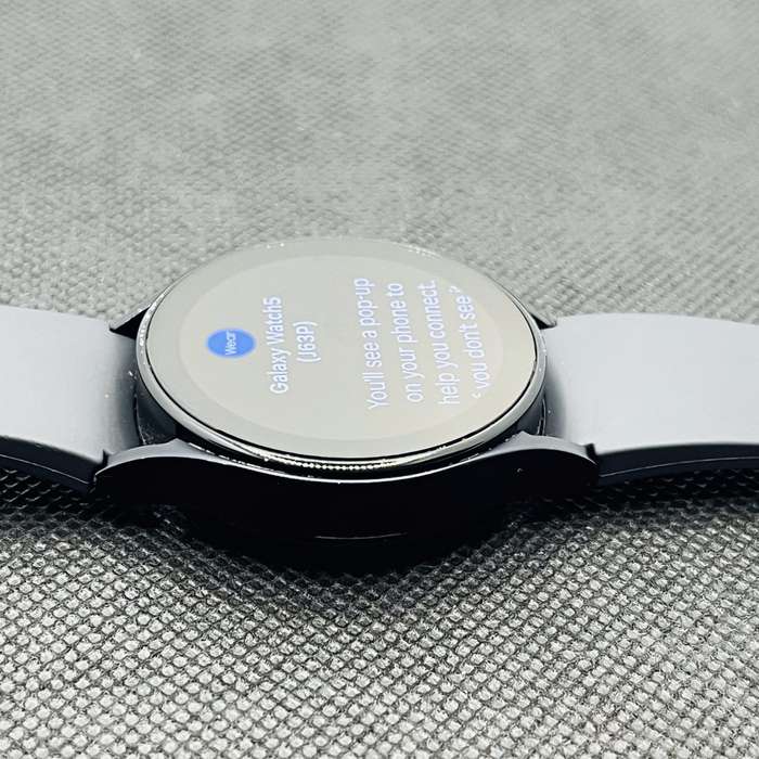 Samsung Galaxy Watch 5 40mm GPS Only Graphite (3 Month Warranty)