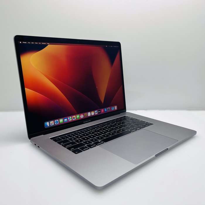 Apple MacBook Pro 15-inch "Core i7" 2.60GHz (Touch/2019) 16GB RAM 500GB SSD Silver (12 Month Warr...