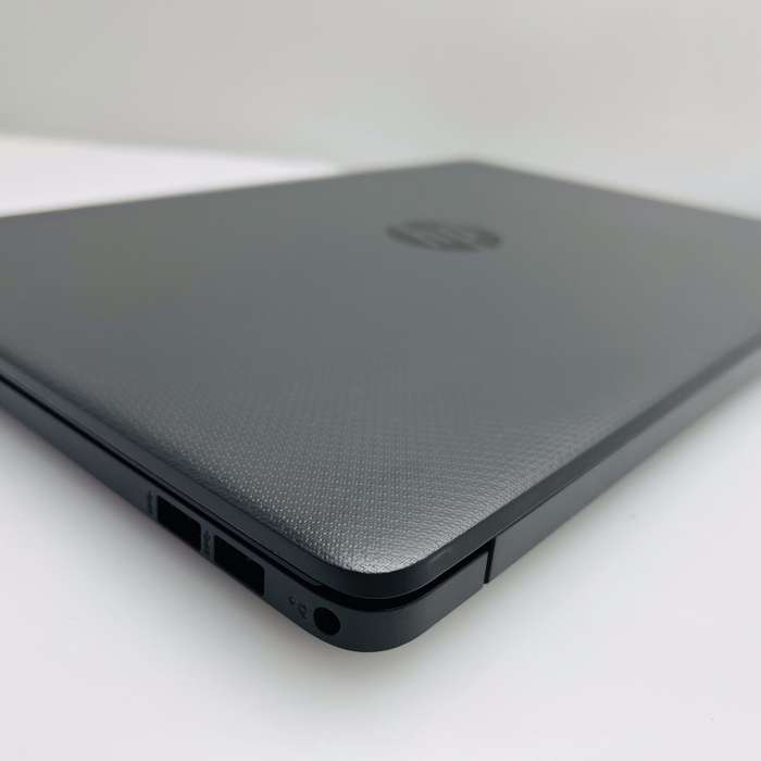 HP 250 G9 "Celeron N4500" 1.10GHz 8GB RAM 256GB SSD Grey